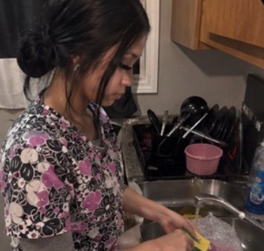 Jen washing dishes